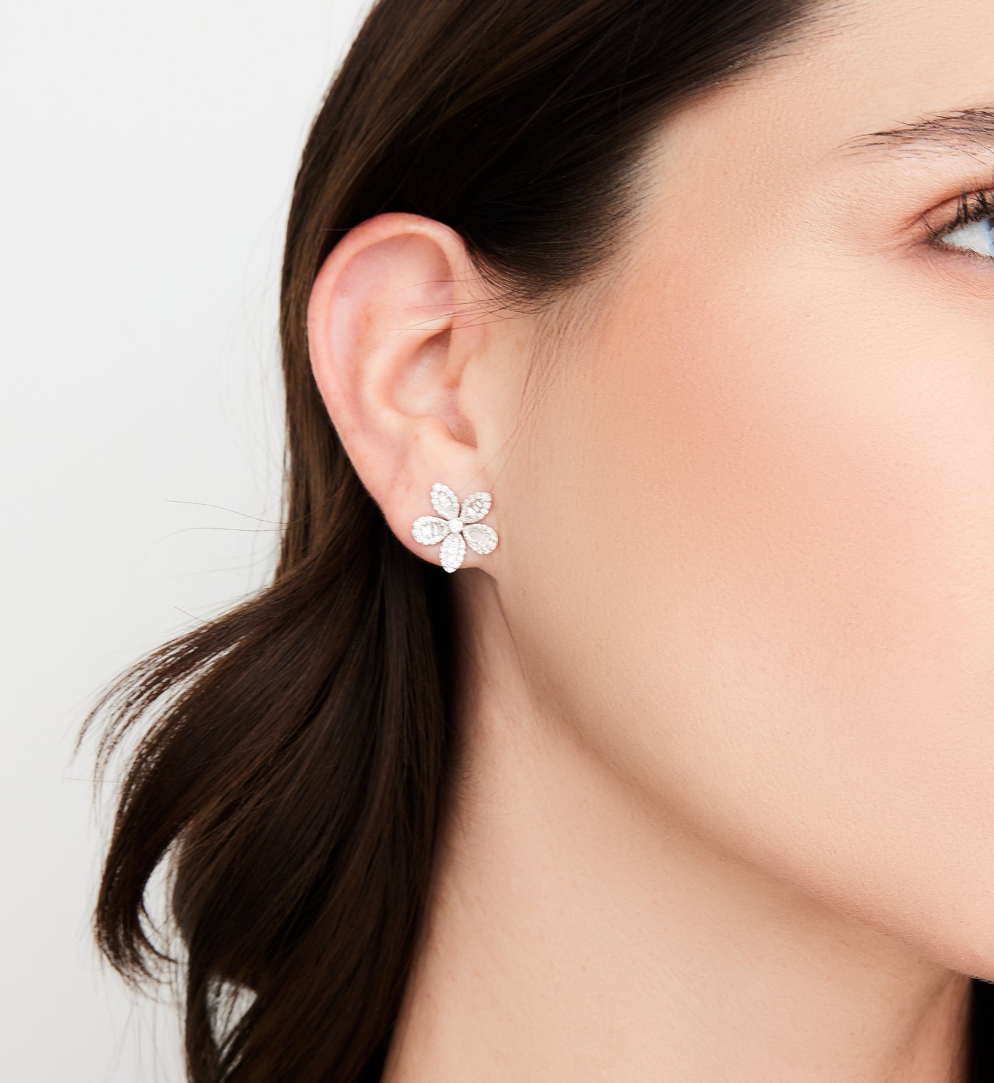 Small Flower Petal Studs - r.chiara