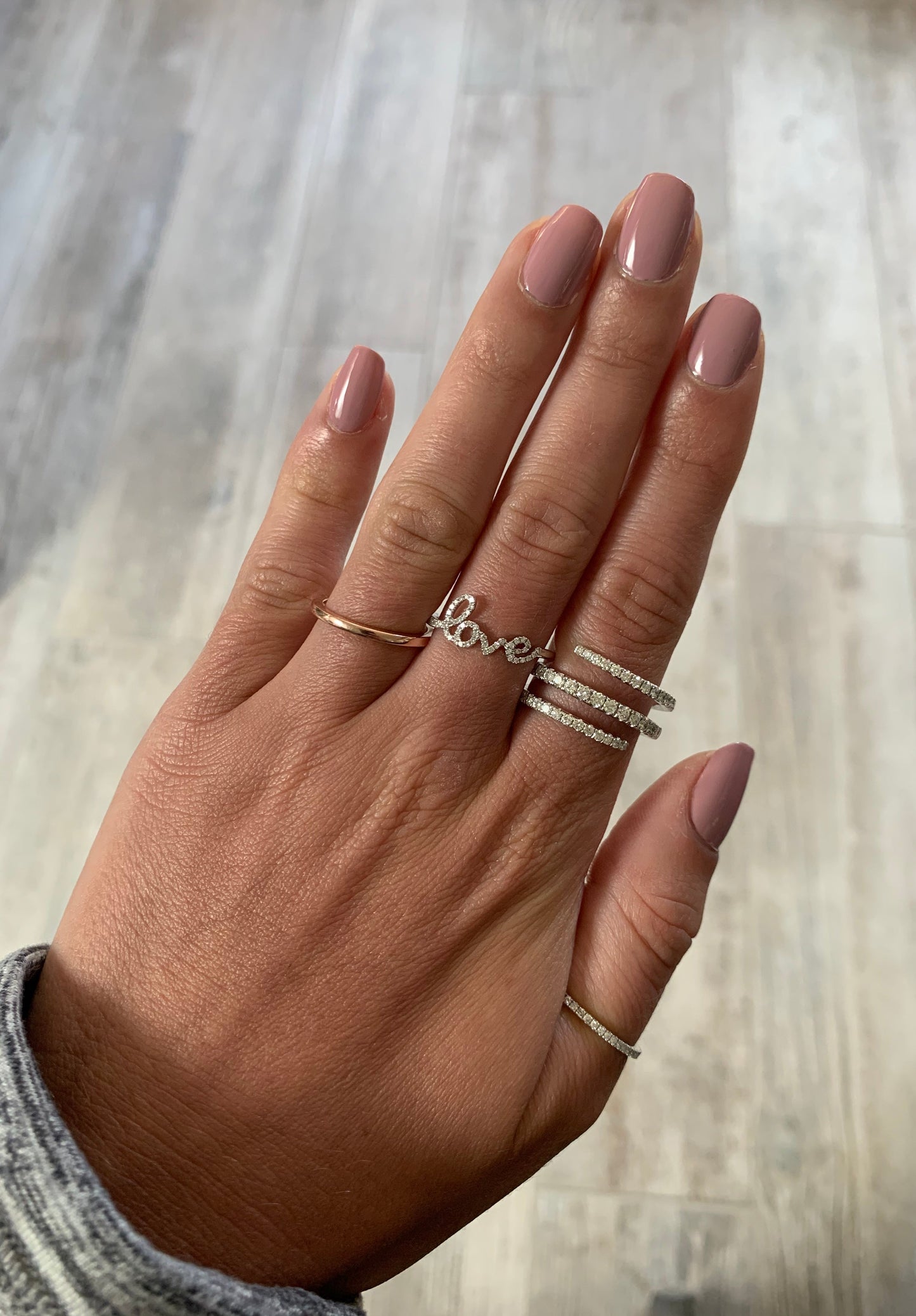 Diamond Script Love Ring - r.chiara