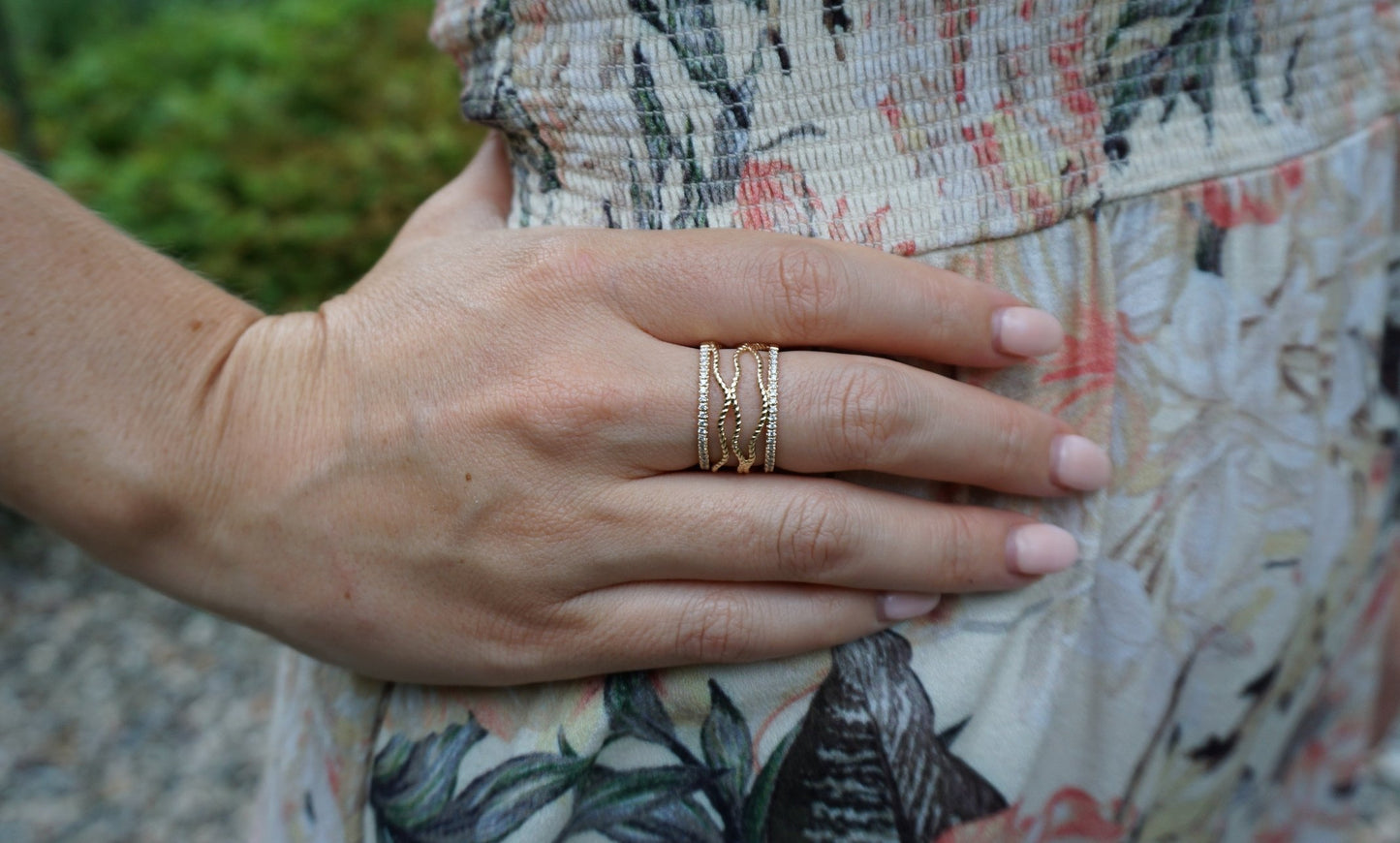 Diamond Wide Wavy Band - r.chiara
